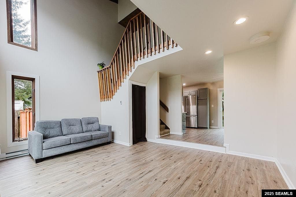 9251 Sharon St Juneau, AK 99801 - Thumbnail 5