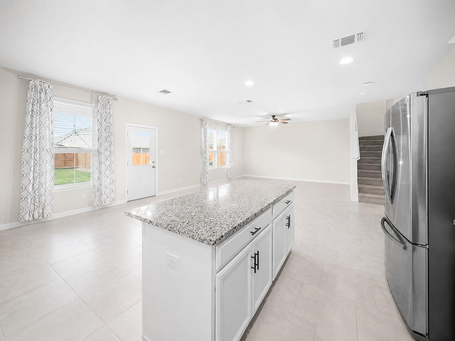 263 Beechnut Dr Buda, TX 78610 - Thumbnail 5