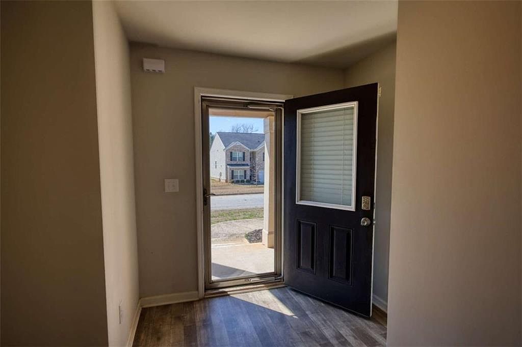 1295 Mills Cove Dr Covington, GA 30016 - Thumbnail 5