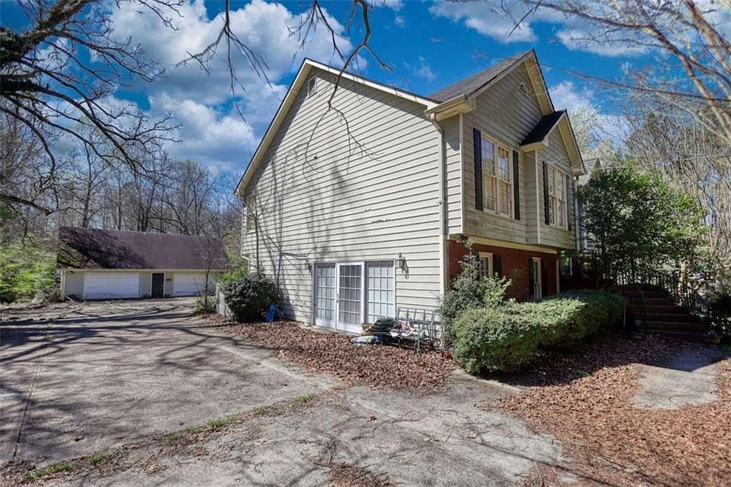 3588 Old Hamilton Mill Rd Buford, GA 30519 - Thumbnail 5