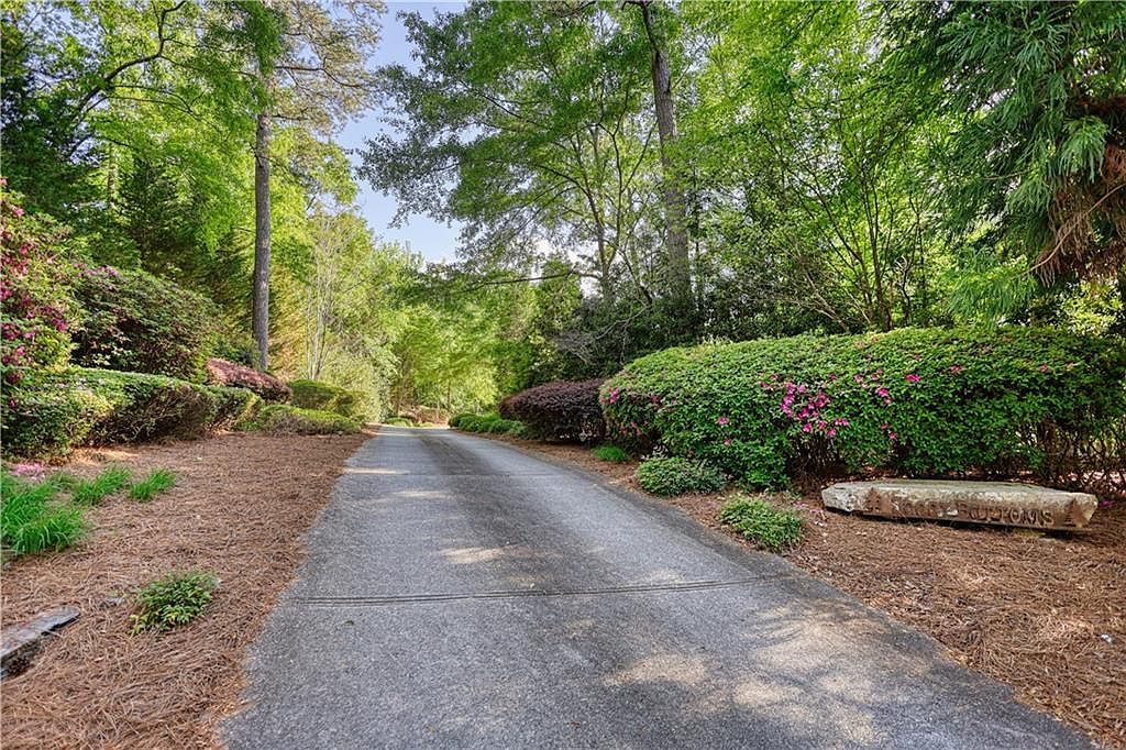 393 Edwards Rd Oxford, GA 30054 - Thumbnail 5