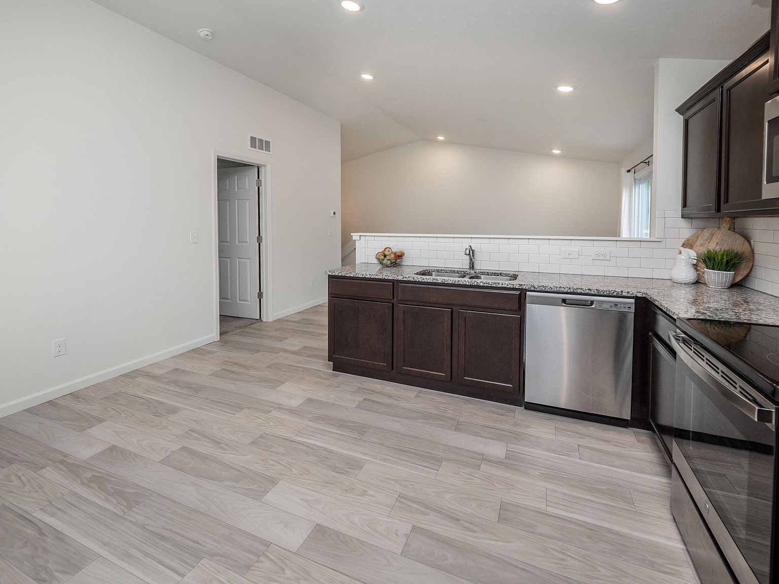 1925 Prescott Trl Galesburg, MI 49053 - Thumbnail 5