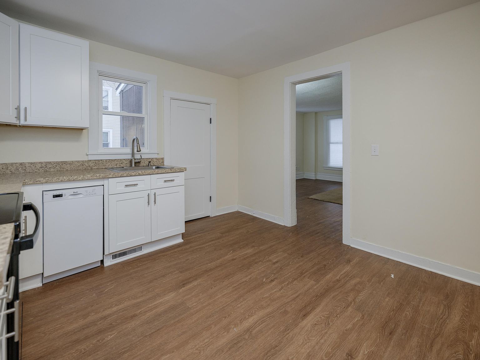 1404 N Edwards St Kalamazoo, MI 49007 - Thumbnail 5