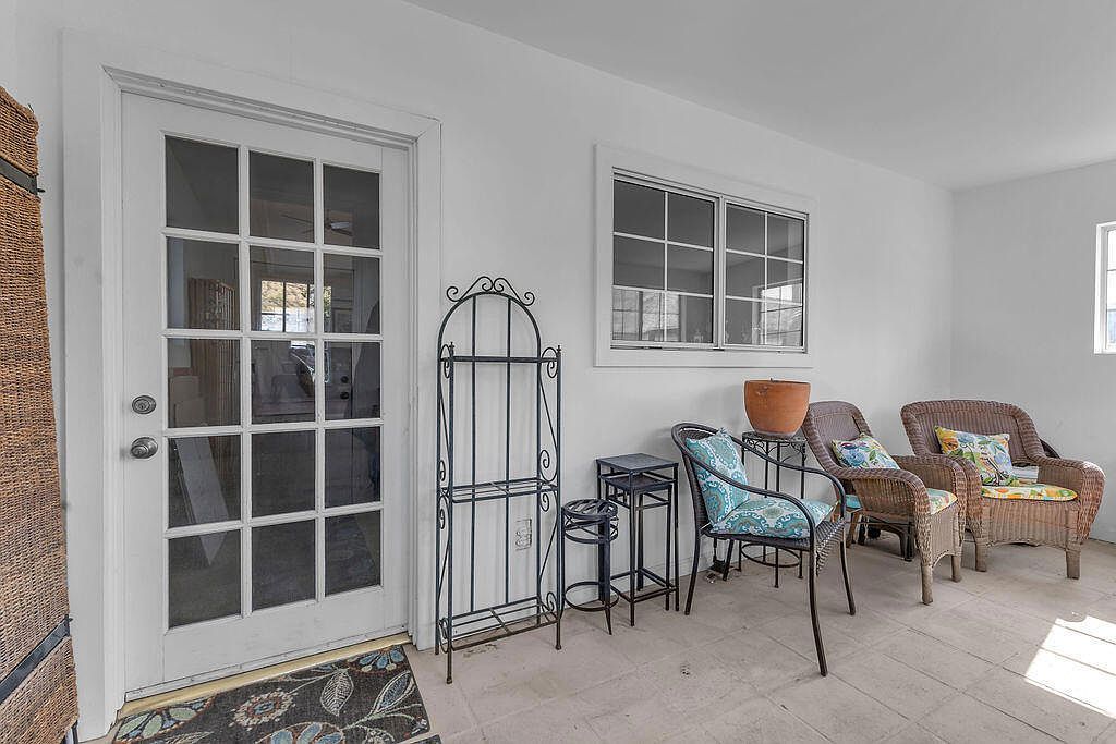 140 Jupiter St Palm Springs, CA 92264 - Thumbnail 5