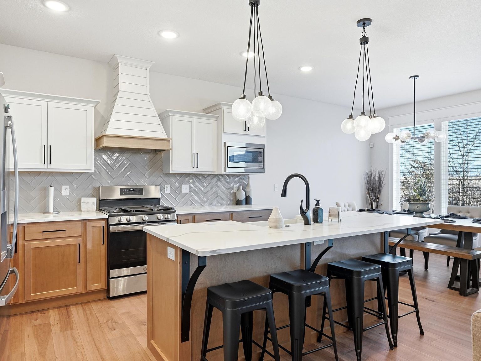 8100 SW 27th St Topeka, KS 66614 - Thumbnail 5