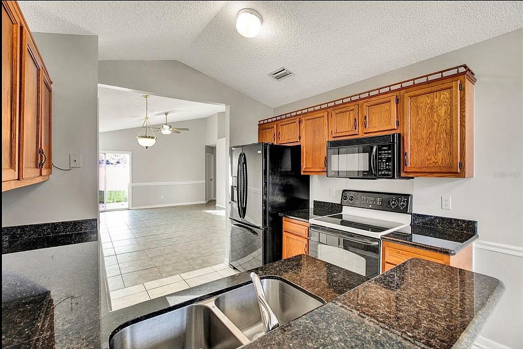 12232 Mastin Cove Rd Jacksonville, FL 32225 - Thumbnail 5