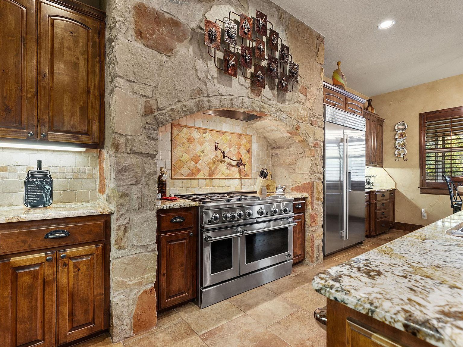 205 Sutton Pl Georgetown, TX 78628 - Thumbnail 5