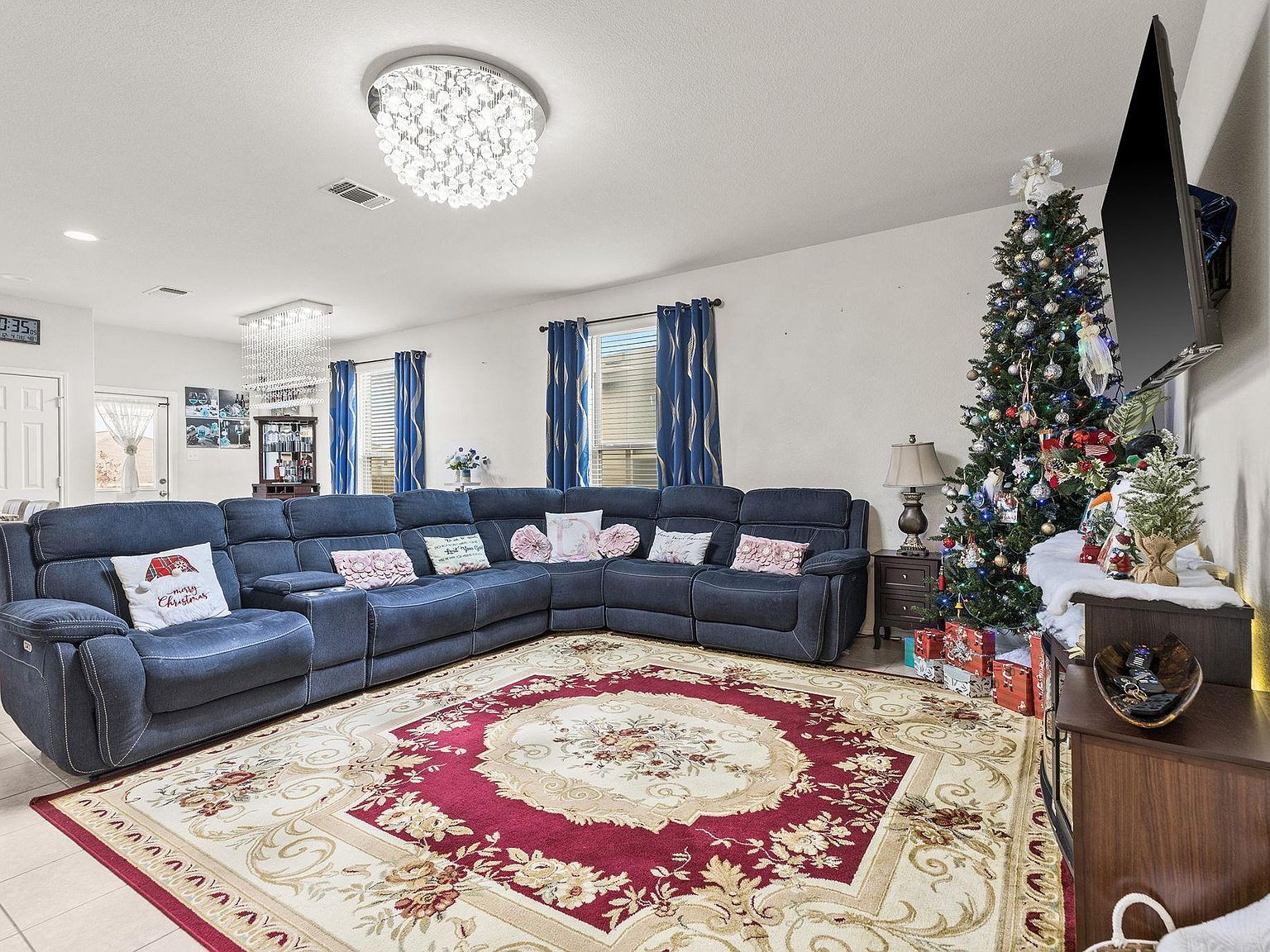 209 Ibis Falls Loop Jarrell, TX 76537 - Thumbnail 5