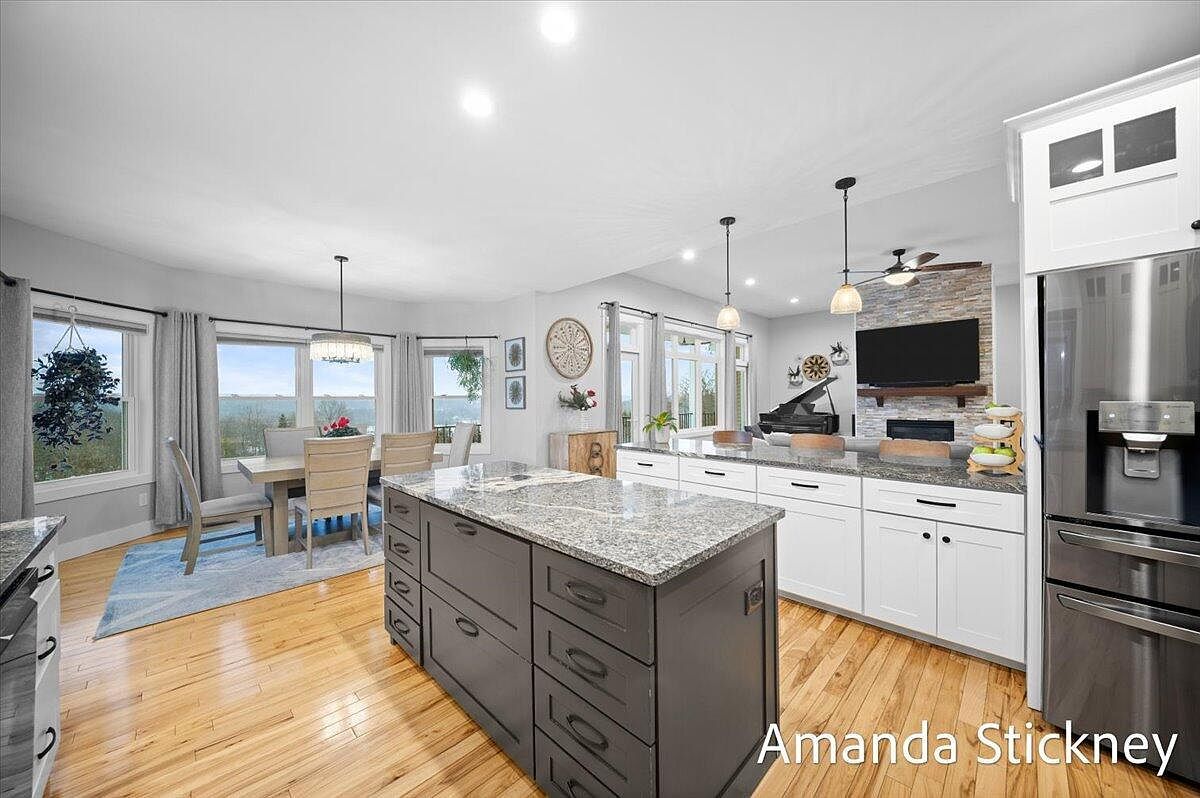 4343 S Montcalm Ave Lowell, MI 49331 - Thumbnail 5