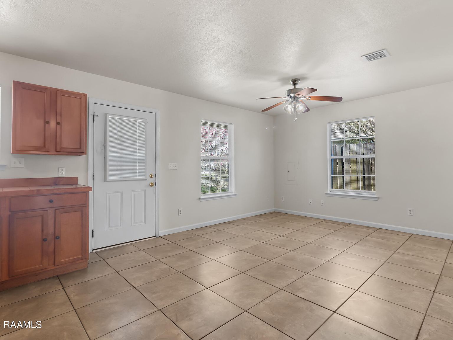 132 E Gilman Rd Lafayette, LA 70501 - Thumbnail 5