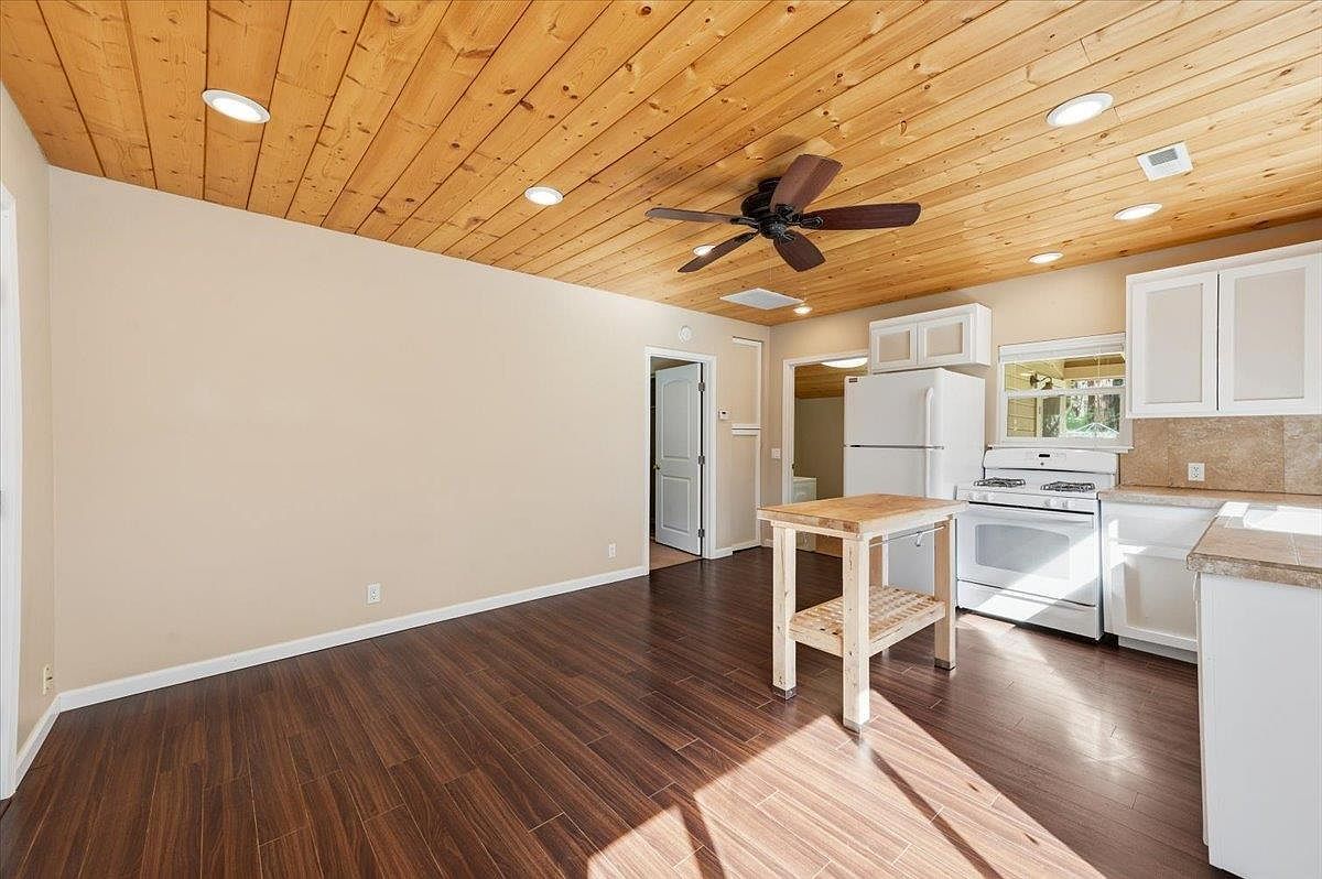 10747 Bartlett Dr Grass Valley, CA 95945 - Thumbnail 5