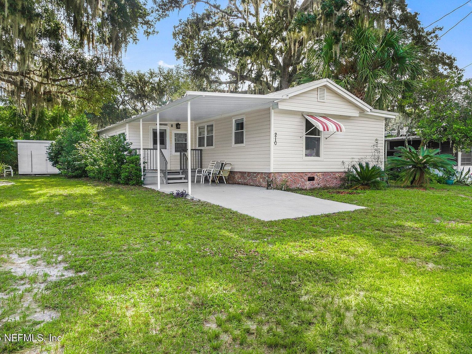 210 Camellia Dr Satsuma, FL 32189 - Thumbnail 5