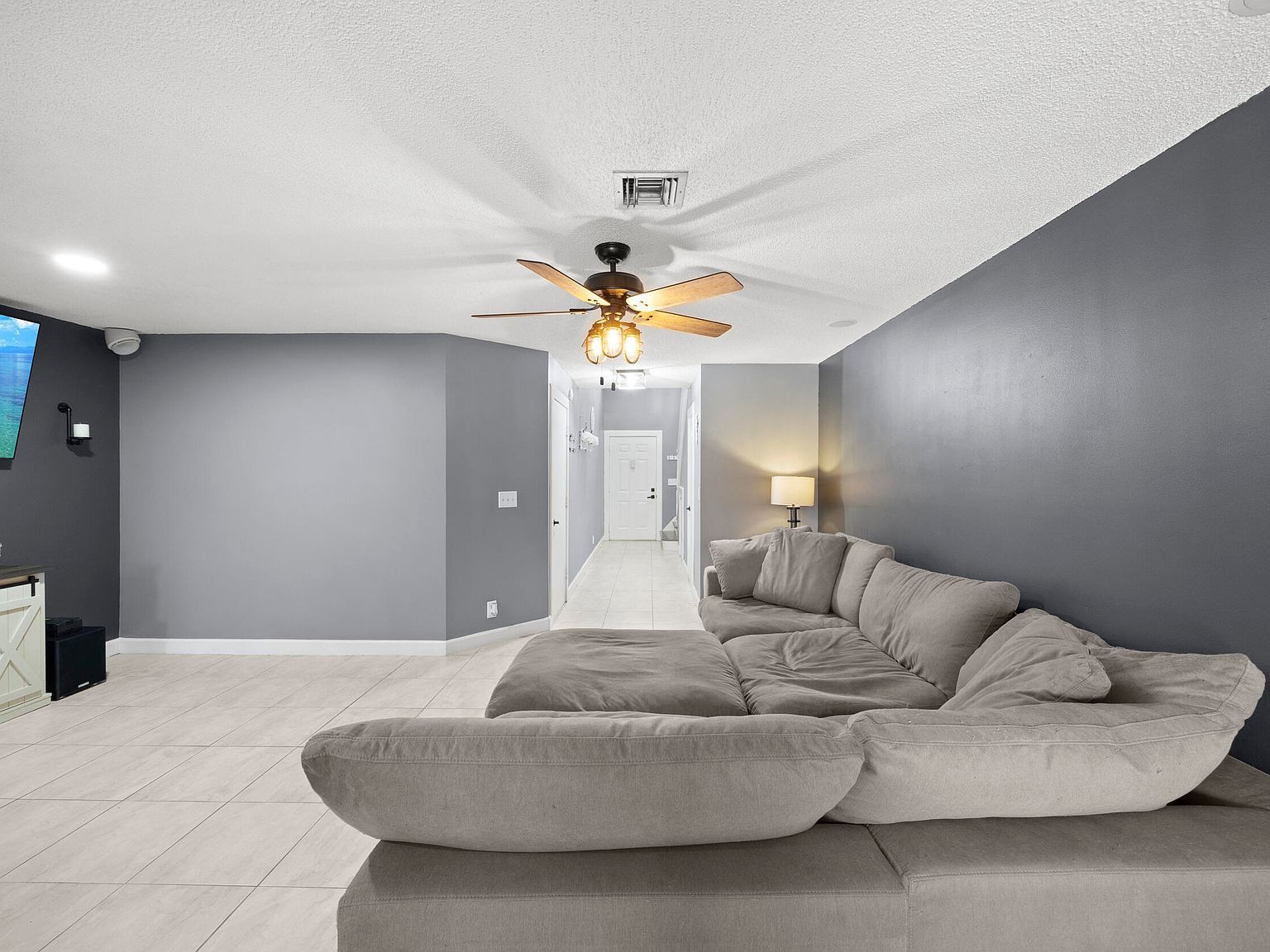 1928 Discovery Cir E Deerfield Beach, FL 33442 - Thumbnail 5
