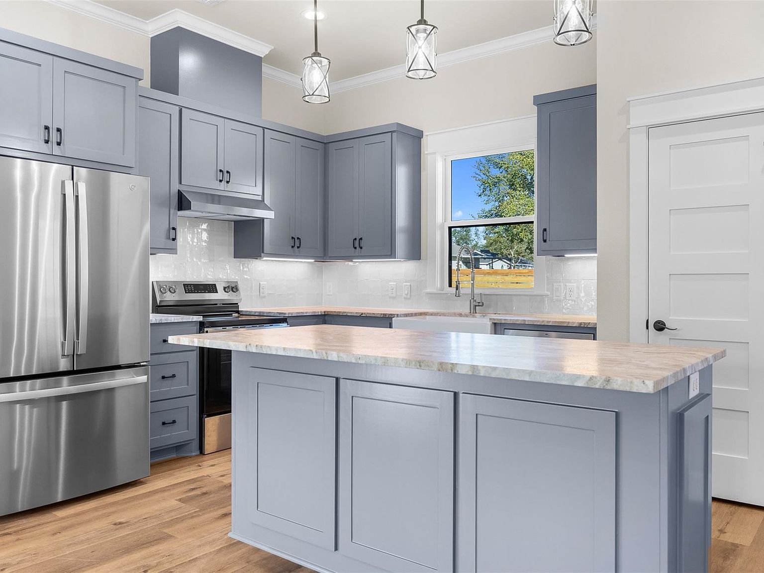 610 E Englewood St Franklin, TX 77856 - Thumbnail 5