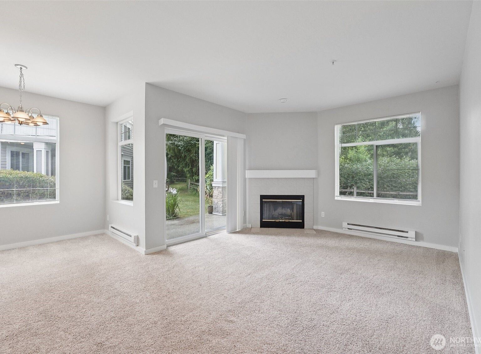 5812 S 234th St Kent, WA 98032 - Thumbnail 5