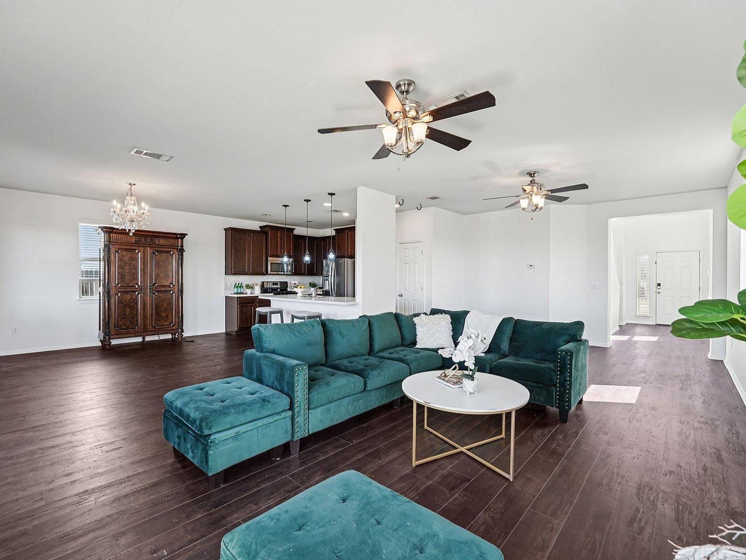 288 Triumph Rd Buda, TX 78610 - Thumbnail 5