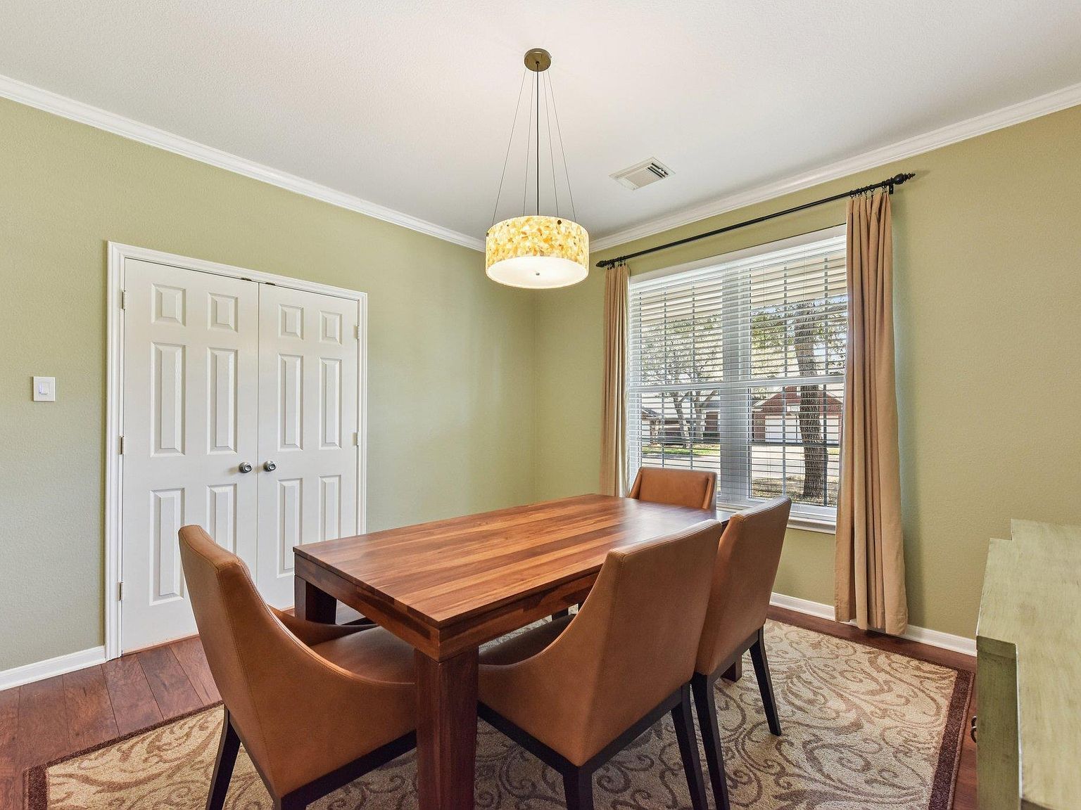 9100 Wampton Way Austin, TX 78749 - Thumbnail 5