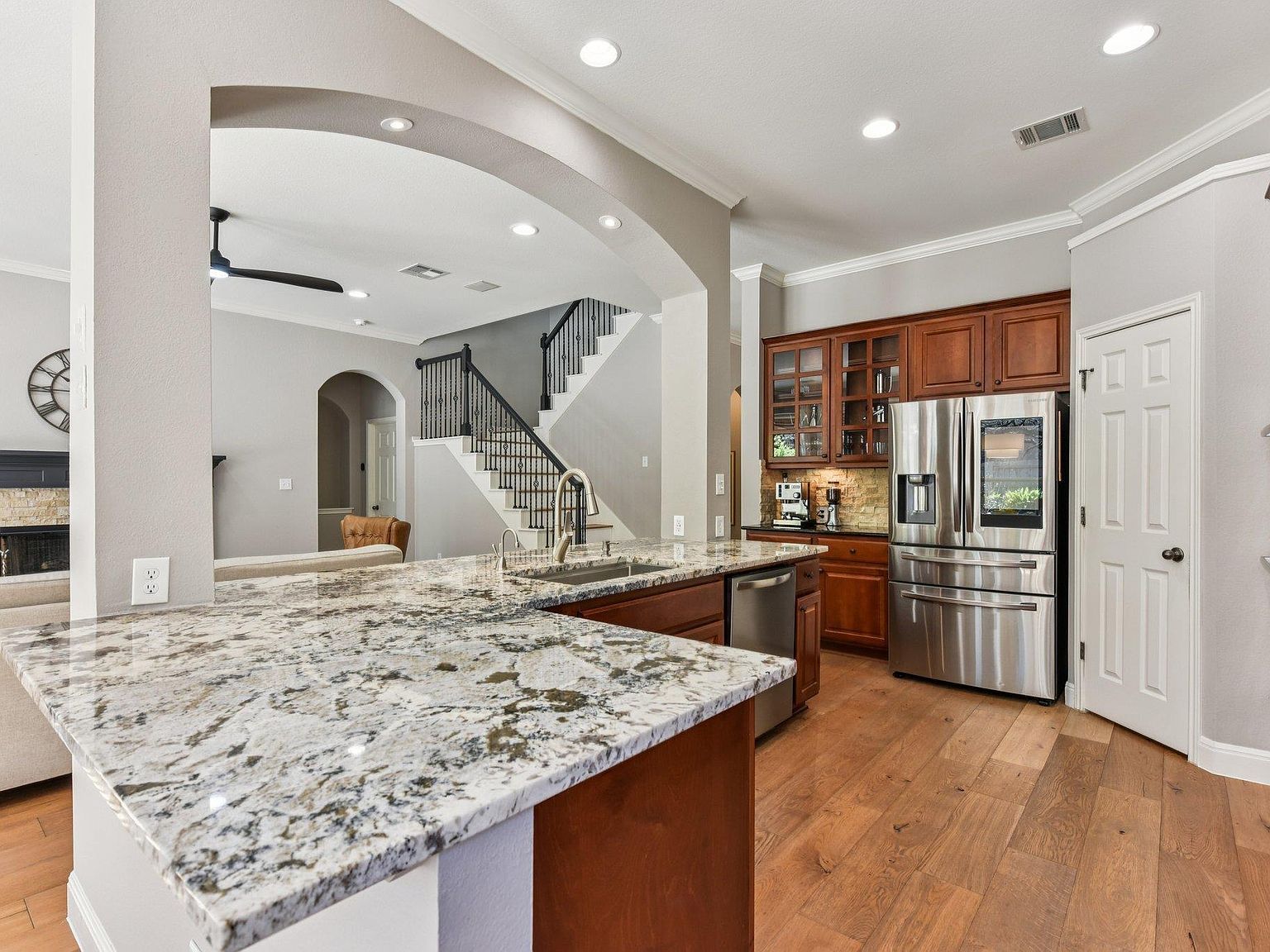 12913 Little Dipper Path Austin, TX 78732 - Thumbnail 5