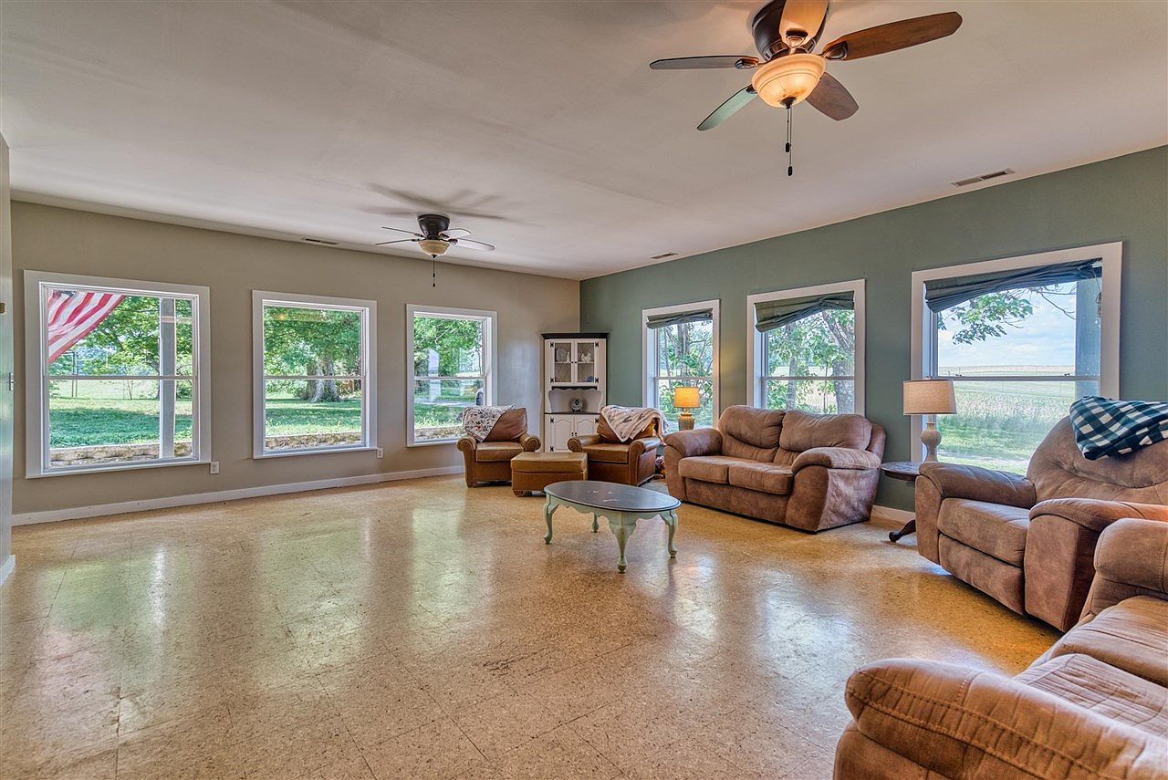 2516 Gold City Rd Franklin, KY 42134 - Thumbnail 5