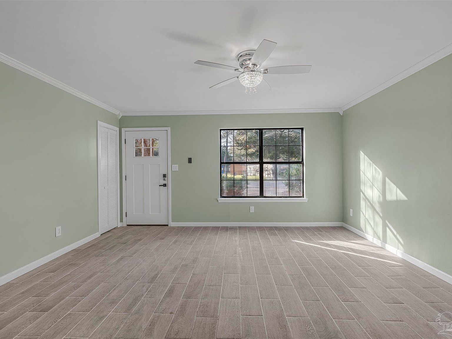 200 S Crow Rd Pensacola, FL 32506 - Thumbnail 5