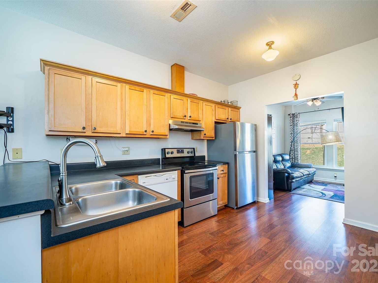 3 Penley Ave APT B Asheville, NC 28804 - Thumbnail 5