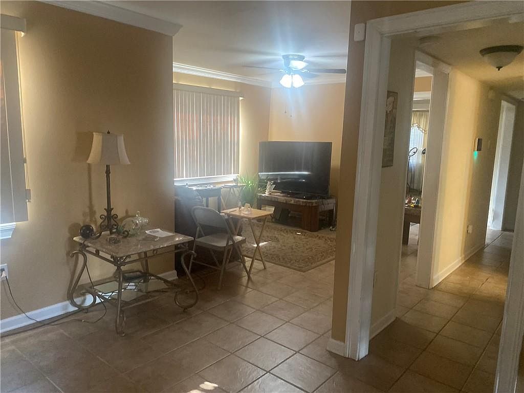 4215 Saint Bernard Ave New Orleans, LA 70122 - Thumbnail 5