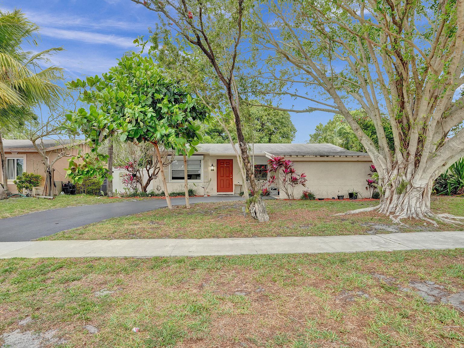 7697 S Forest Blvd Pompano Beach, FL 33068 - Thumbnail 5