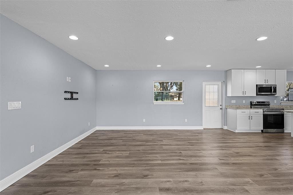 606 Bama Rd Brandon, FL 33511 - Thumbnail 5