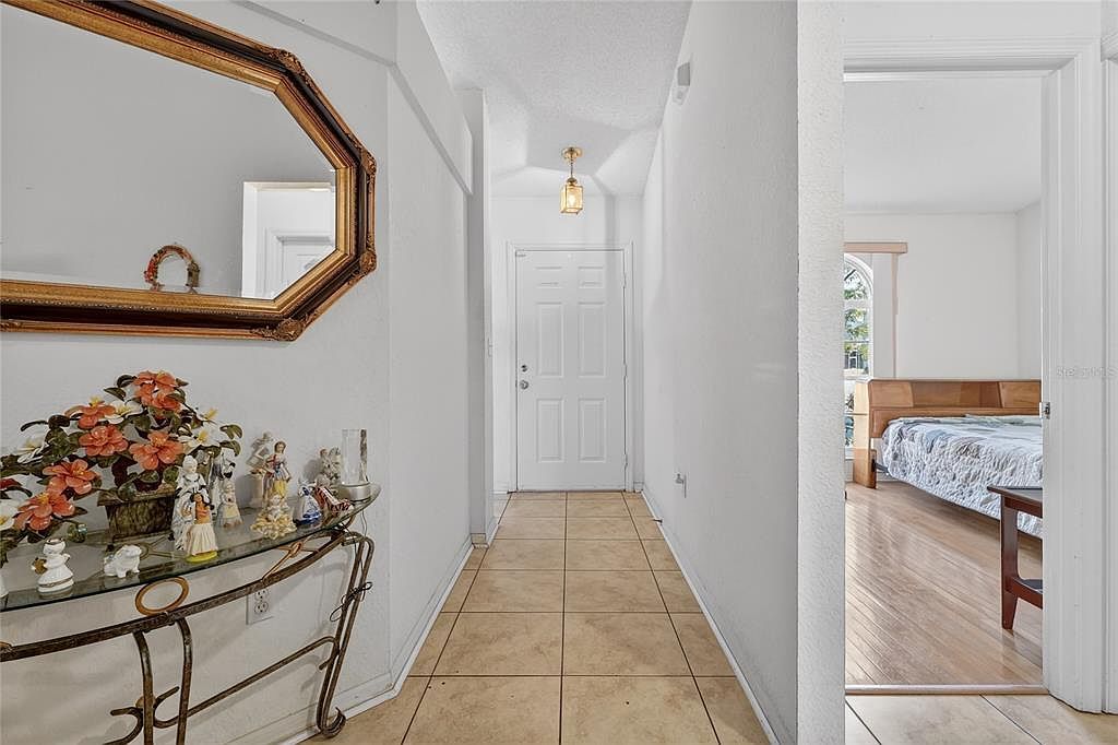 5890 Driftwood Dr Winter Haven, FL 33884 - Thumbnail 5