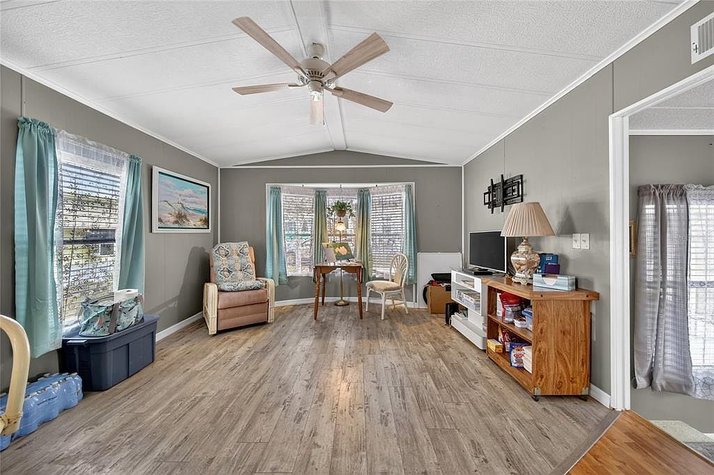 251 Patterson Rd Lot D32 Haines City, FL 33844 - Thumbnail 5