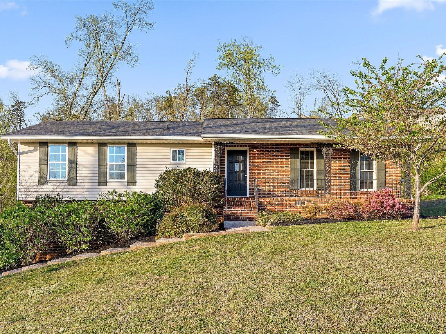 2924 Old Britain Cir Chattanooga, TN 37421 - Thumbnail 5