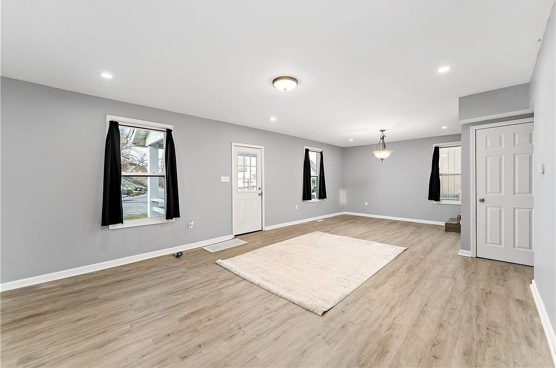 502 Washington Ave New Galilee, PA 16141 - Thumbnail 5