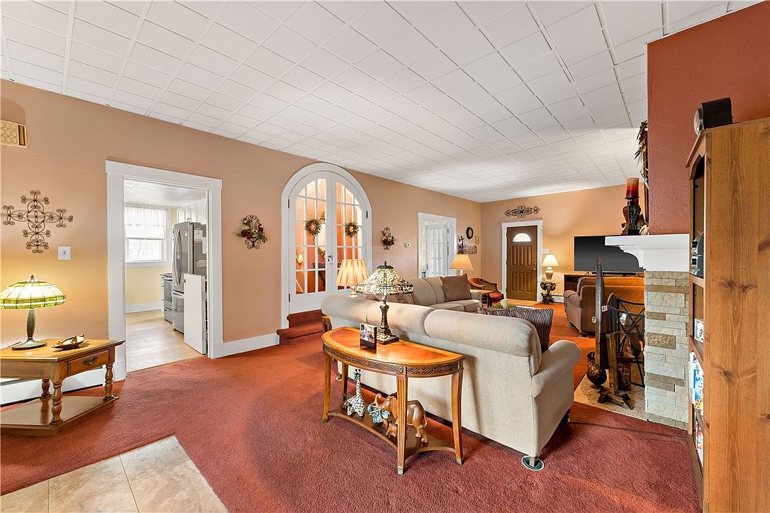 6115 Library Rd Bethel Park, PA 15102 - Thumbnail 5