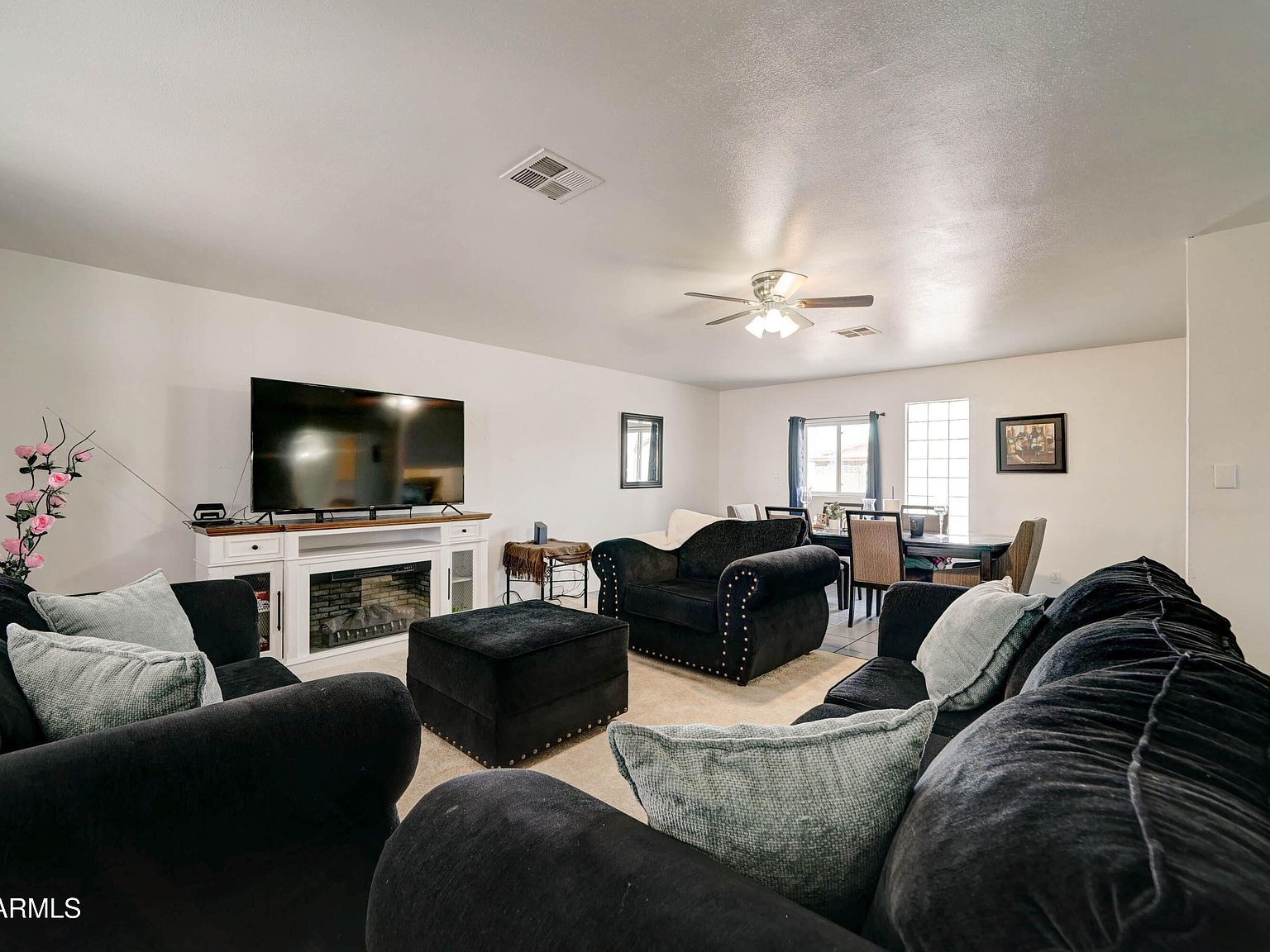 5438 W Roanoke Ave Phoenix, AZ 85035 - Thumbnail 5