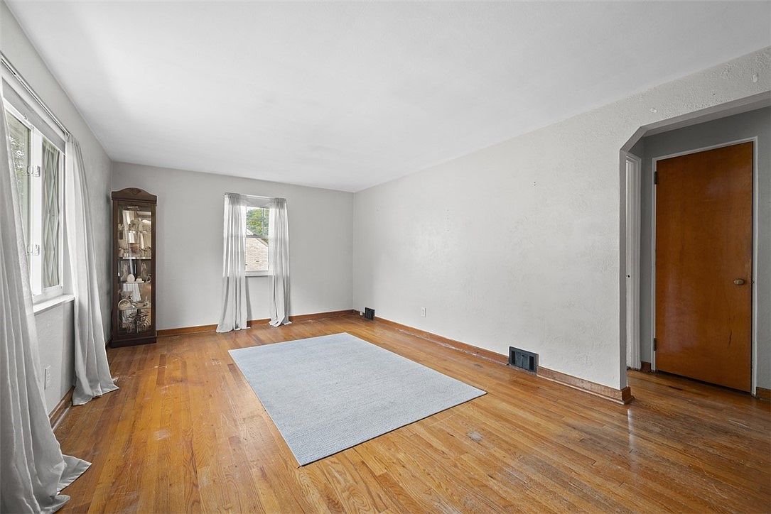 308 Sandy Dr Glenshaw, PA 15116 - Thumbnail 5