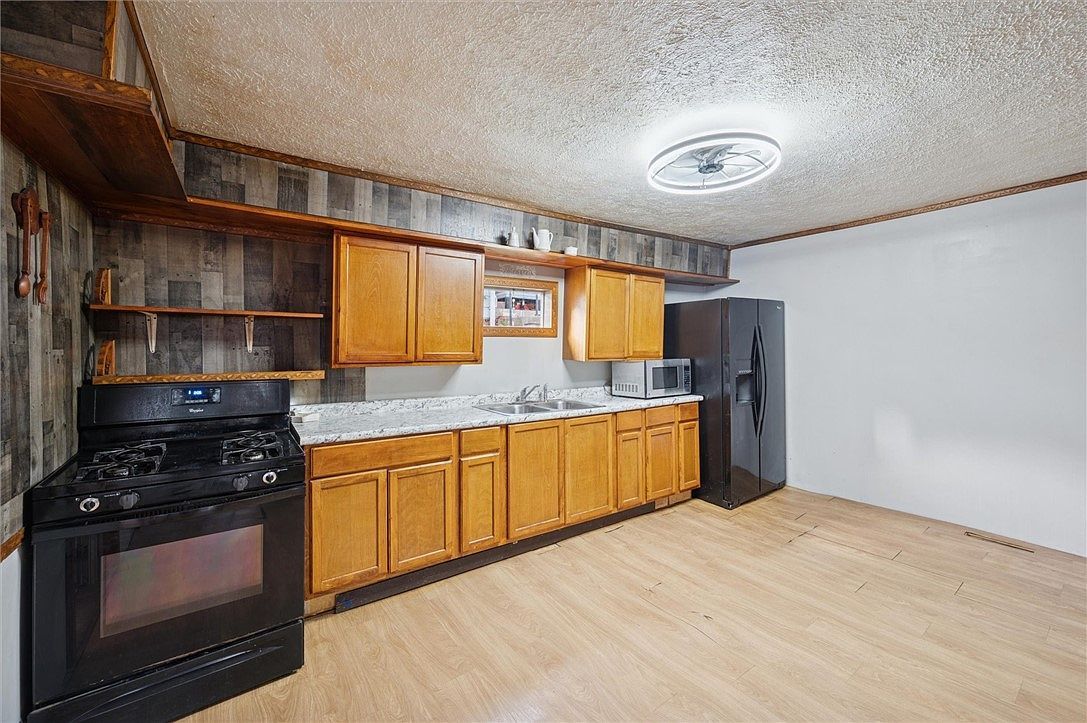 305 American Ave Butler, PA 16001 - Thumbnail 5