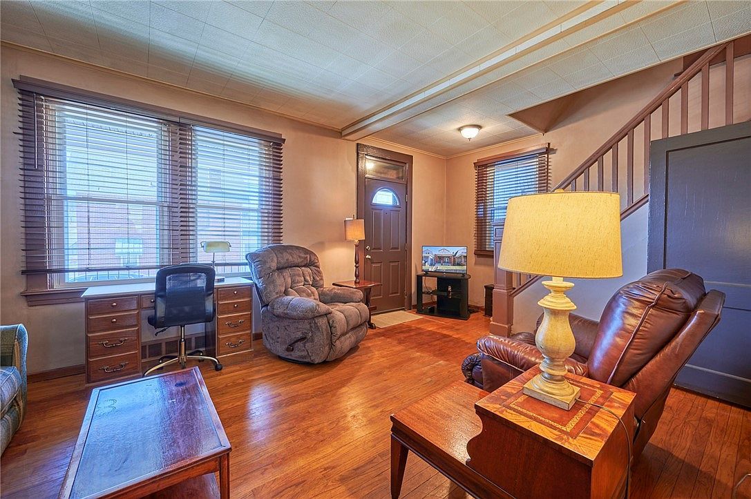 1816 Lenz Ave Ambridge, PA 15003 - Thumbnail 5