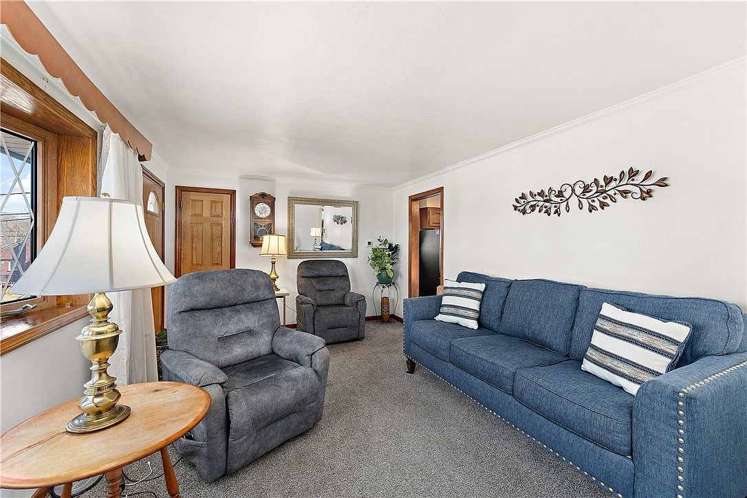 107 Biscayne Ter Pittsburgh, PA 15212 - Thumbnail 5