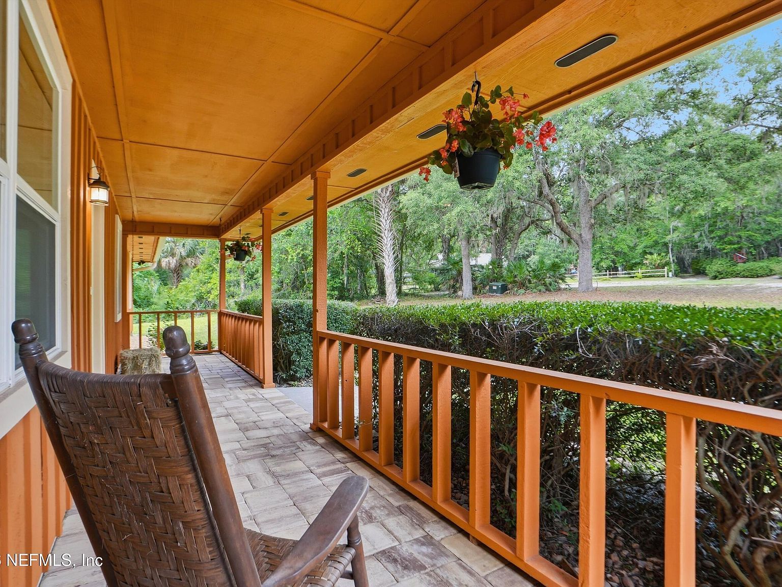 130 Wippletree Ct Palatka, FL 32177 - Thumbnail 5