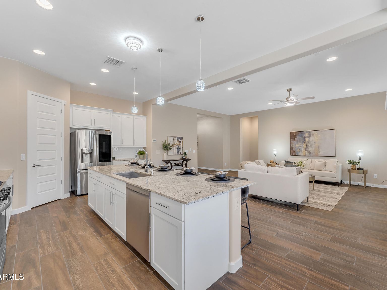 18916 W Laurel Ln Surprise, AZ 85388 - Thumbnail 5