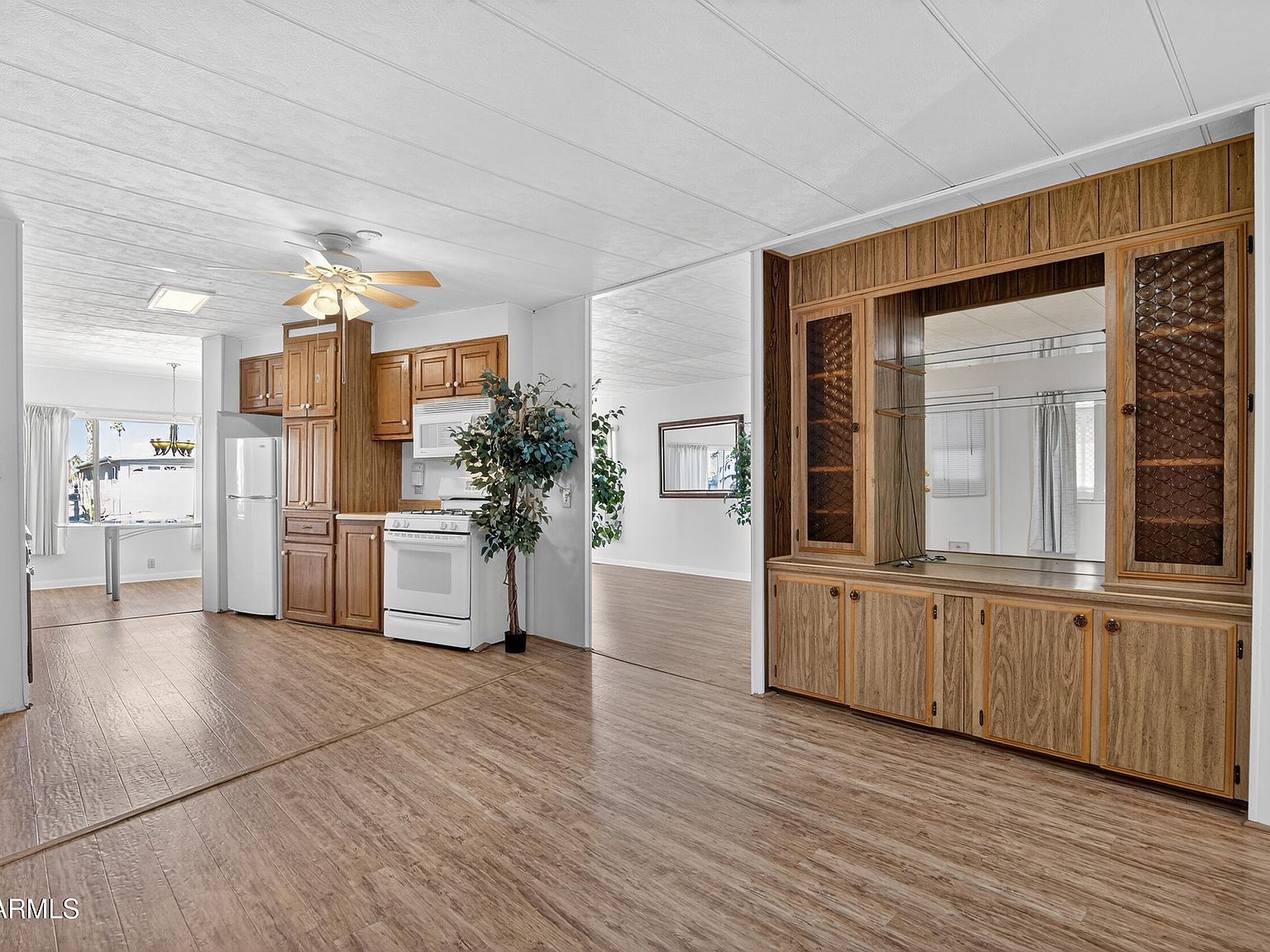 5807 E Leonora St Mesa, AZ 85215 - Thumbnail 5