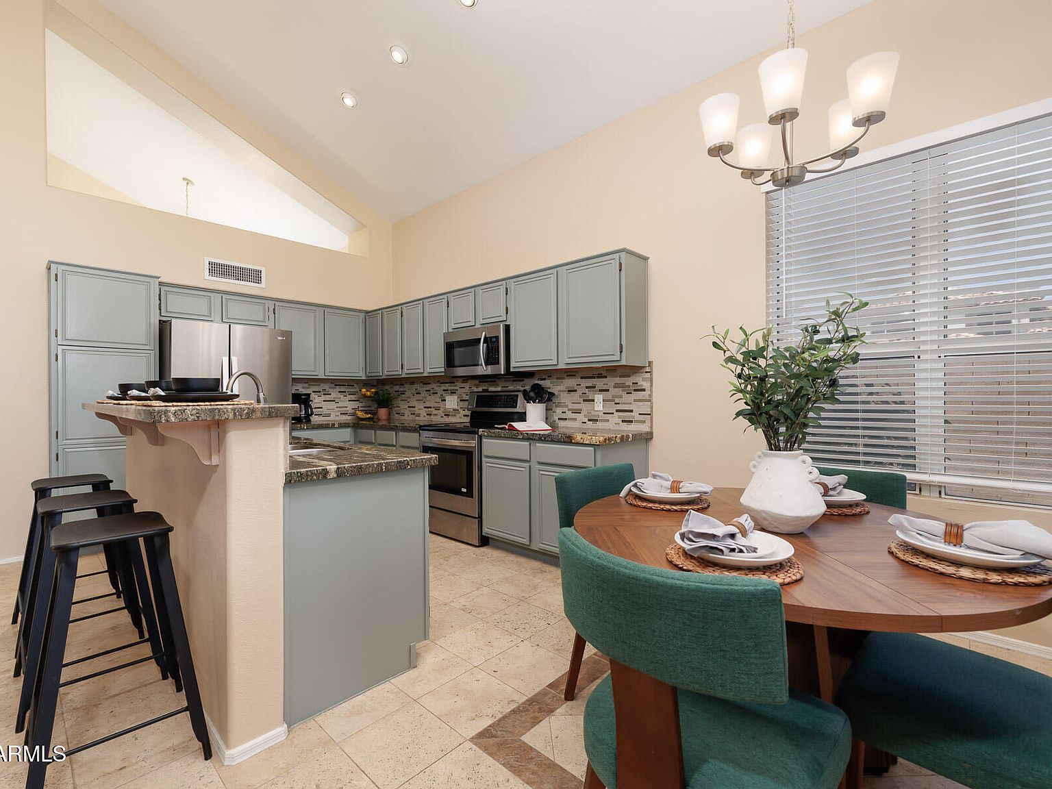 7452 W Los Gatos Dr Glendale, AZ 85310 - Thumbnail 5