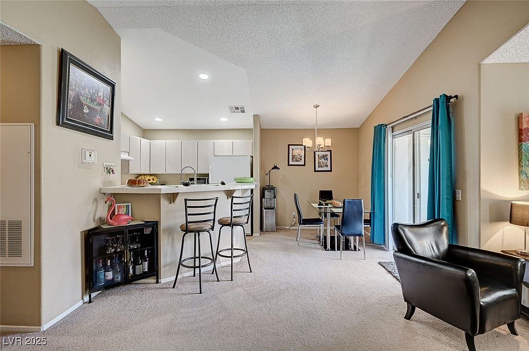 7905 Lago Vista Ln UNIT 203 Las Vegas, NV 89145 - Thumbnail 5