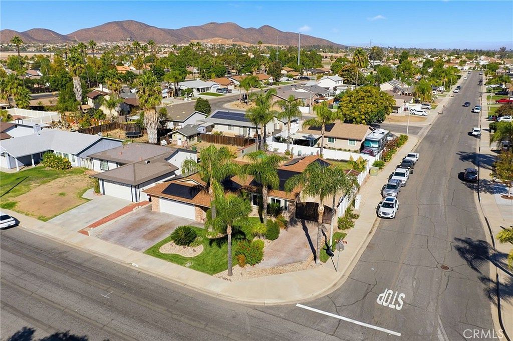 26110 Lazy Creek Rd Sun City, CA 92586 - Thumbnail 5