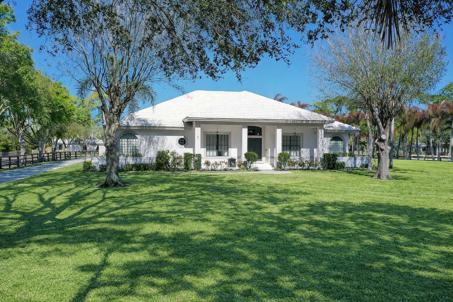 3401 SW Holly Ln Palm City, FL 34990 - Thumbnail 5