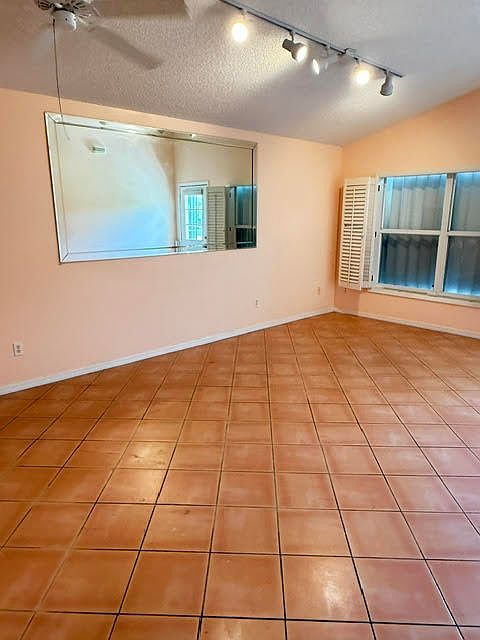 606 NW San Remo Cir Port Saint Lucie, FL 34986 - Thumbnail 5