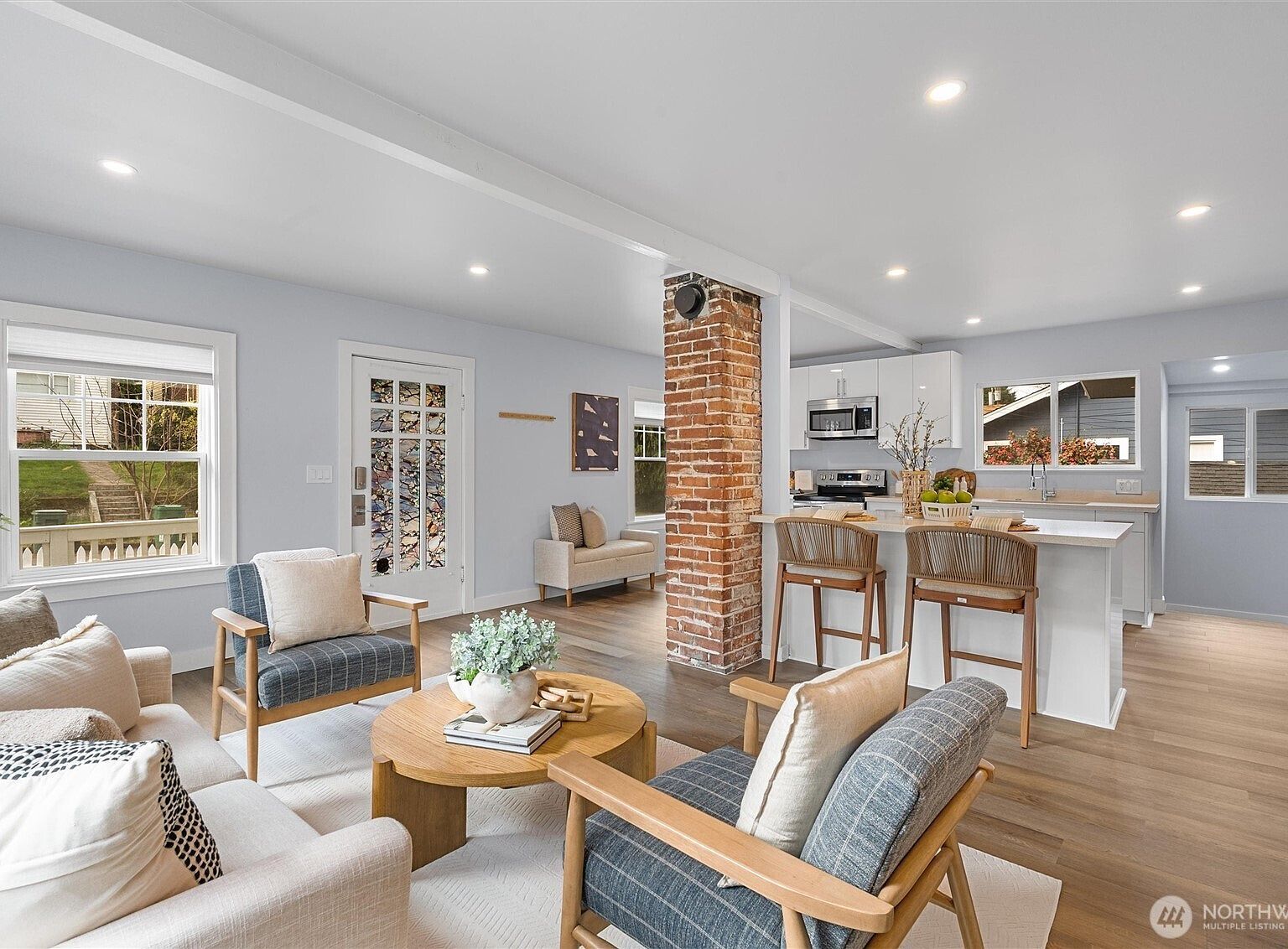 6058 6th Ave NE Seattle, WA 98115 - Thumbnail 5