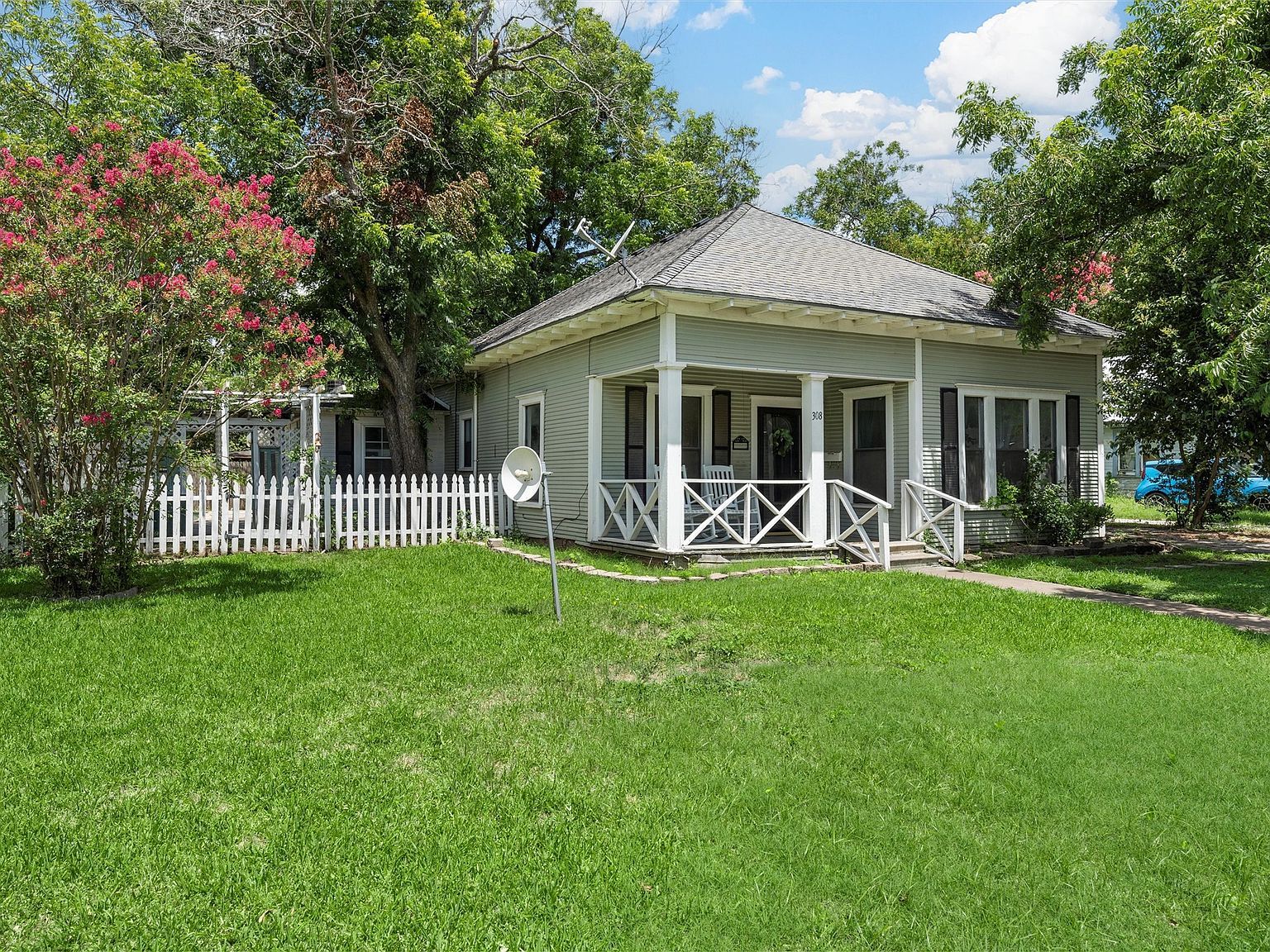 308 S Reagan St West, TX 76691 - Thumbnail 5