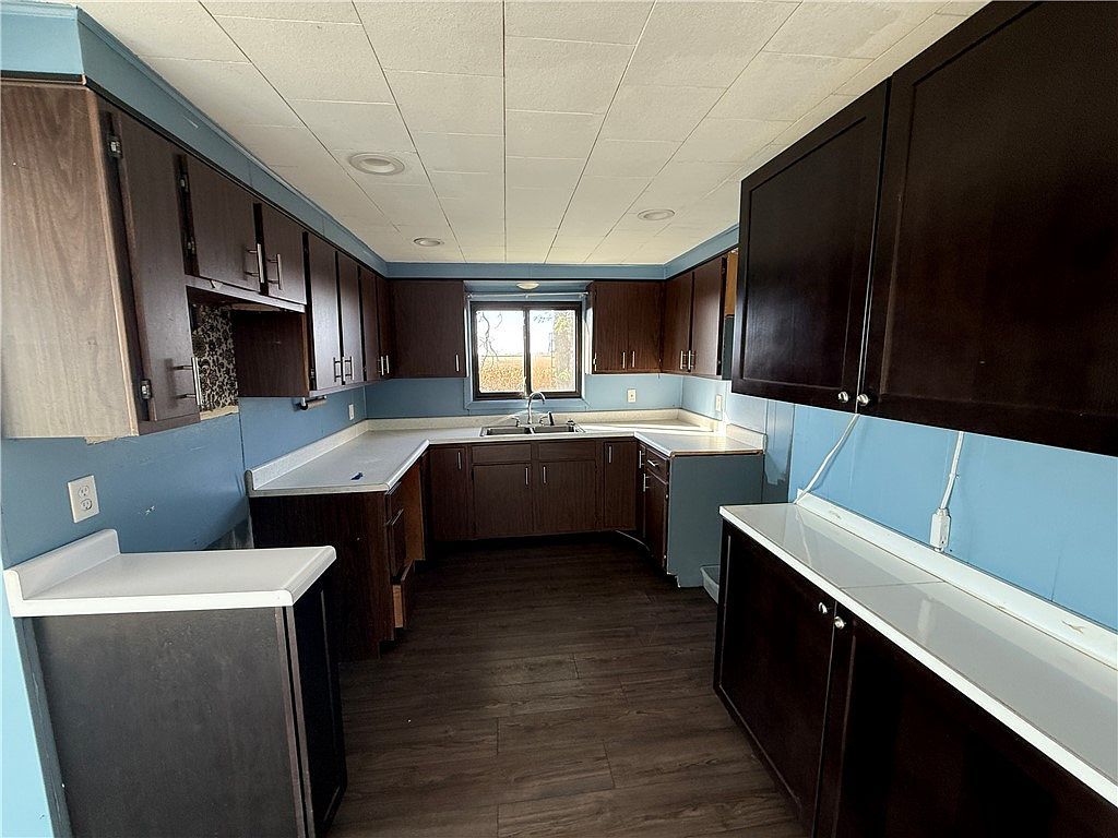 546 N 2400 East Rd Wellington, IL 60973 - Thumbnail 5