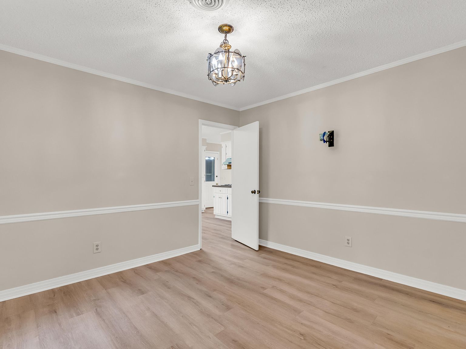 85 Lakeview Dr Columbus, MS 39705 - Thumbnail 5